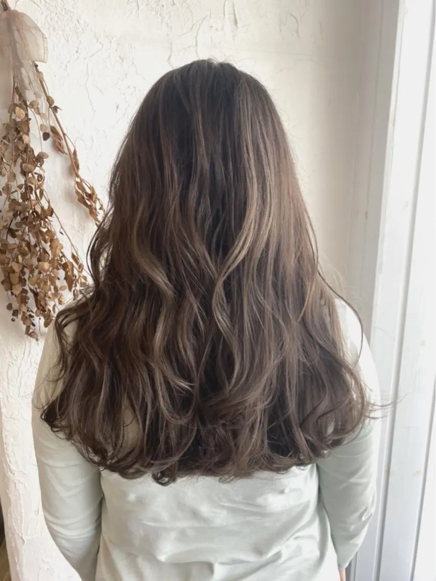 ロング カラー パーマ ヘアアレンジ ネイル 豊橋美容院 ソンリエのヘアスタイル