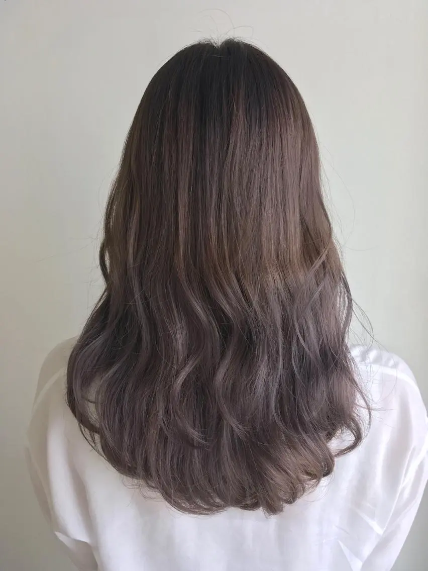 セミロング カラー グレージュ パープルカラー パープルグレージュ ヘアカラー トリートメント ヘアセット yoshi ☆のヘアスタイル