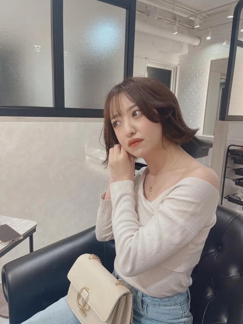 ショート カラー カット ヘアカラー トリートメント emi/髪質改善/ 韓国風/艶カラーのヘアスタイル