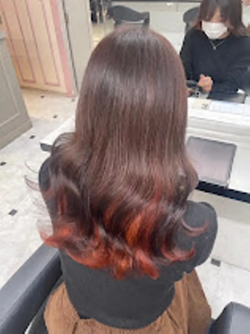 カラー 🪞［公式］ UNITED横浜🪞のヘアスタイル
