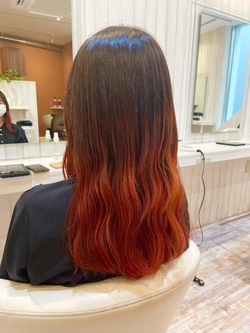 ロング カラー ブリーチ グラデーションカラー ピンクカラー レッドカラー ヘアカラー ☘️当日OK☘️ 鍋島直大のヘアスタイル