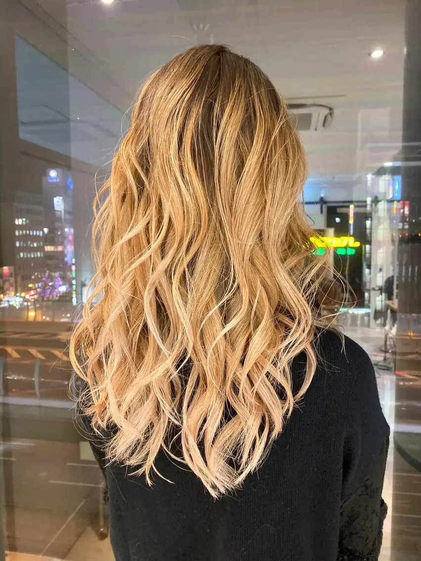 ロング カラー welring hair salonのヘアスタイル