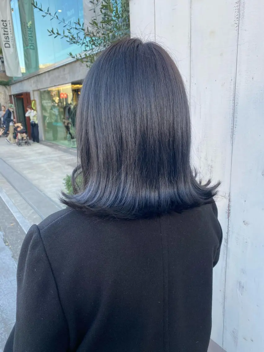 ミディアム カラー ヘアアレンジ 韓国レイヤーカット/ 儚げカラーチナツのヘアスタイル