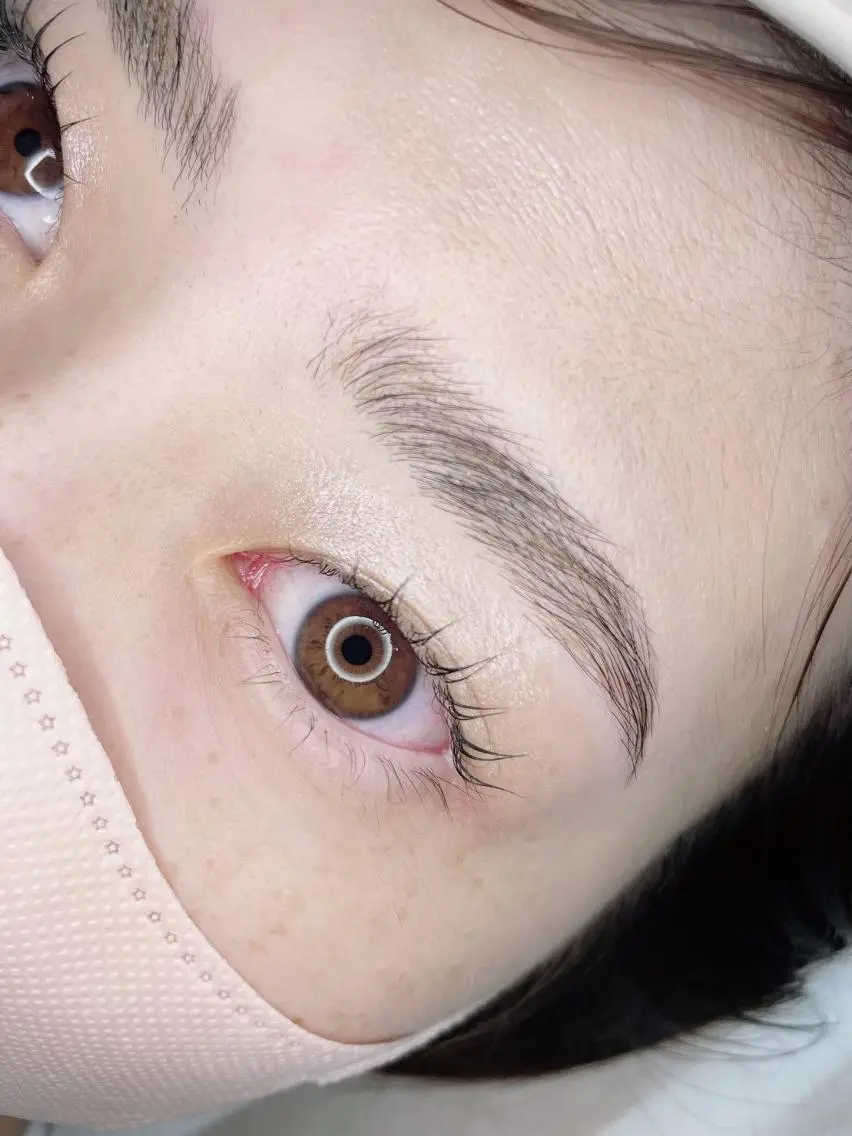 マツエク・マツパ アイブロウ パリジェンヌラッシュリフト eyelist MAYUのマツエク・マツパデザイン