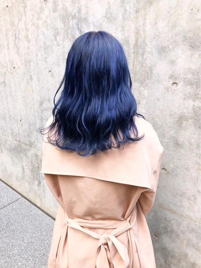 ロング アッシュ ハイライト レイヤーカット ヘアカラー トリートメント Selene hair OSAKAのヘアスタイル