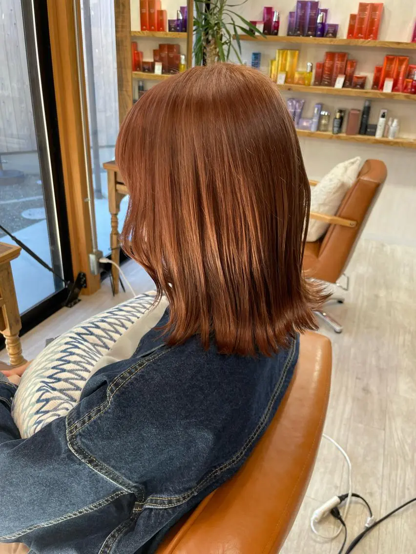 ロング カラー 伊藤 友香のヘアスタイル