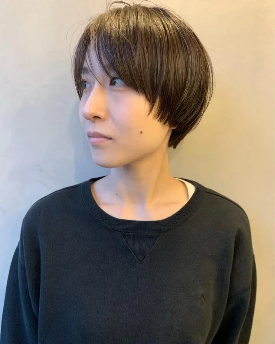 ショート 切りっぱなしボブ ショートボブ ハンサムショート ベリーショート ボブ Spiel KOMOのヘアスタイル