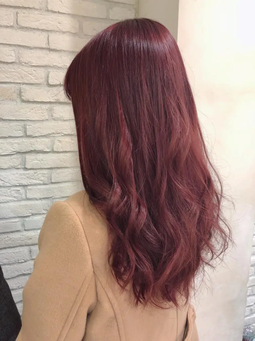 ロング カラー ボルドーカラー ピンクカラー HAUS 片山みほのヘアスタイル