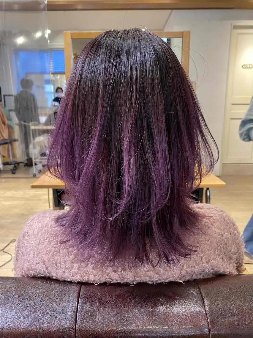 ミディアム カラー ミストバング デザインカラー イヤリングカラー フェイスフレーミング ハイライトカラー 前田 裕介のヘアスタイル