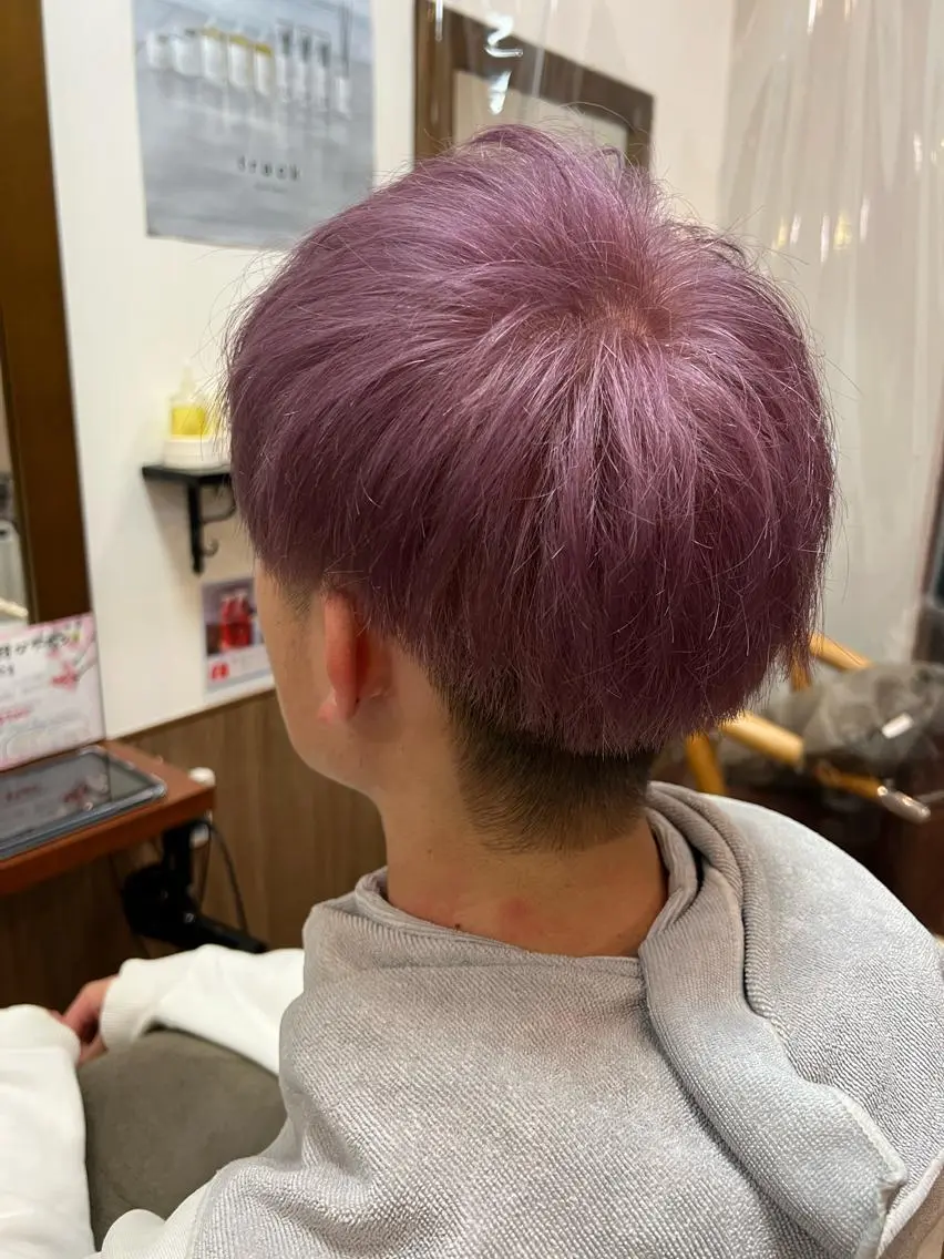 ショート パープルカラー 仕上がり満足度No. 1🔥BLUCK🔥のヘアスタイル