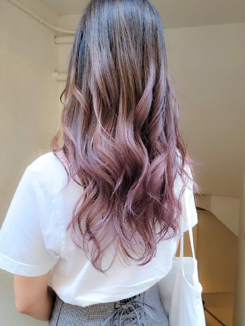 ロング レイヤーカット カット ヘアカラー トリートメント 🇰🇷透明感×ハイ トーン🌟tomoのヘアスタイル