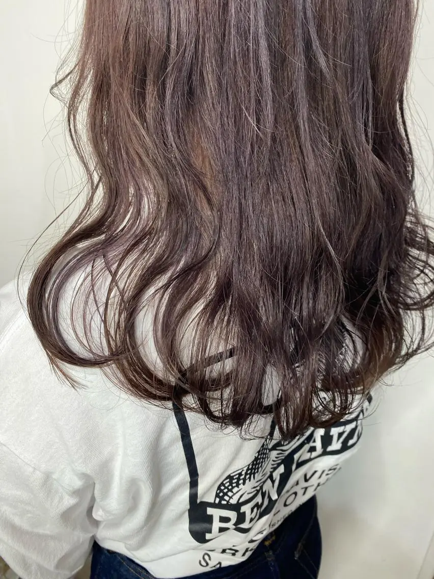 セミロング 髪質改善サロン🫧 戎谷栞菜のヘアスタイル