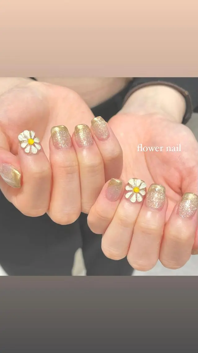 ネイル ハンドネイル 淡色ネイル 🎀moeのネイルデザイン