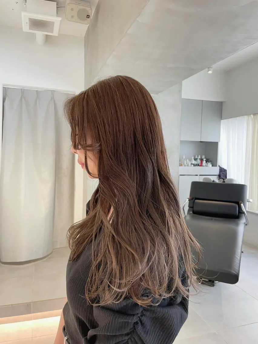 ロング カラー 🪞透け感&韓国ヘア 🪞honokaのヘアスタイル