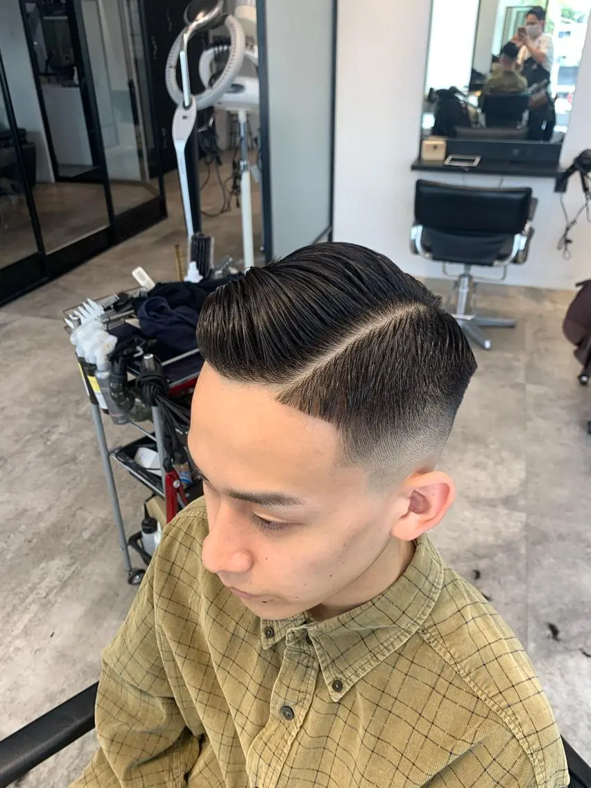 メンズ トリートメント 及川シゲル 髪質改善講師のヘアスタイル