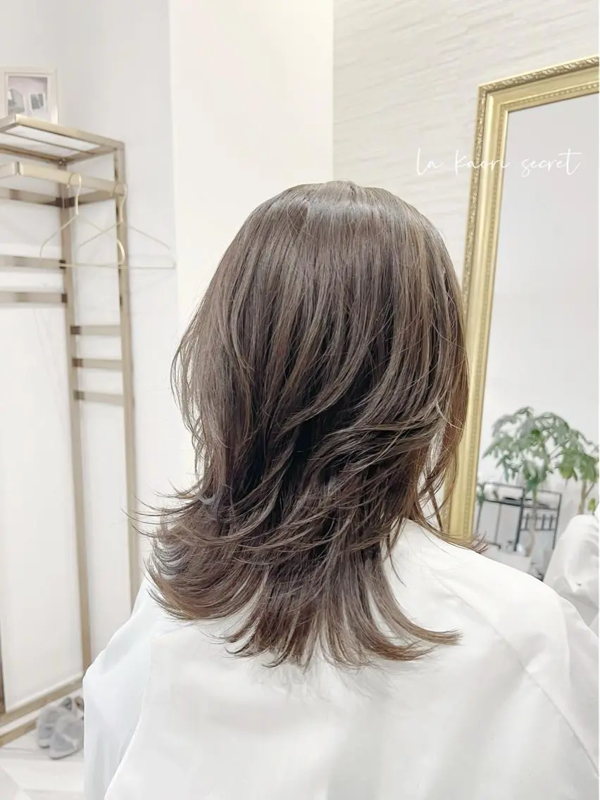 ロング レイヤーカット カット ヘッドスパ la kaori secretのマツエク・マツパデザイン