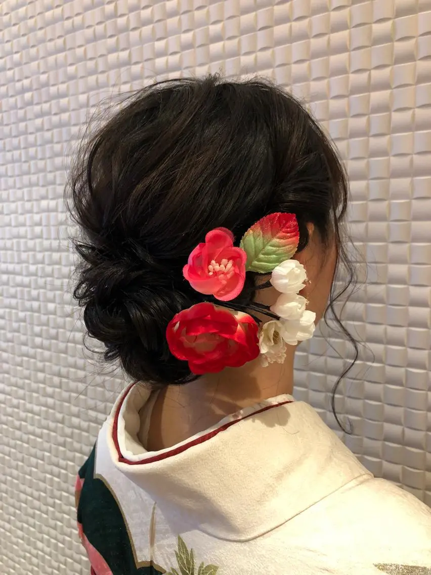 セミロング ヘアアレンジ 卒業式のヘアスタイル scene. haraのヘアスタイル
