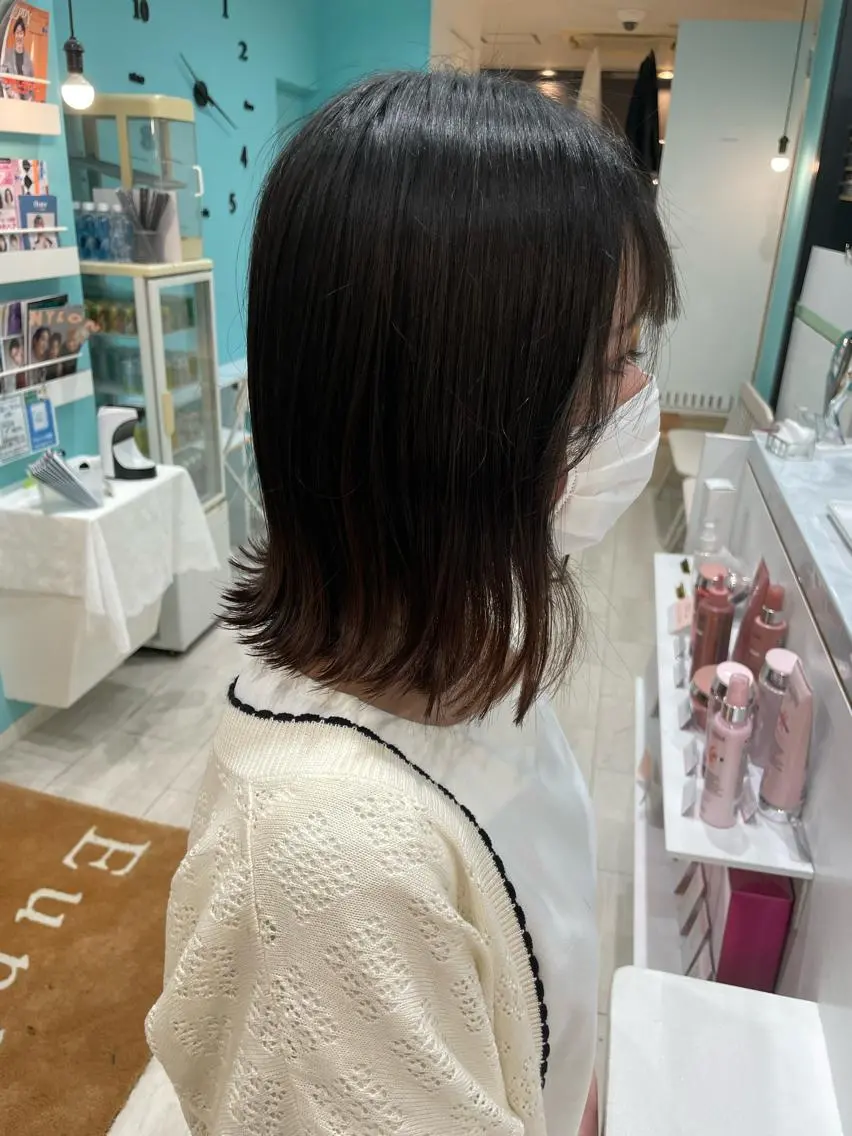 ミディアム 髪質改善ストレート 韓国風レイヤー池袋のヘアスタイル