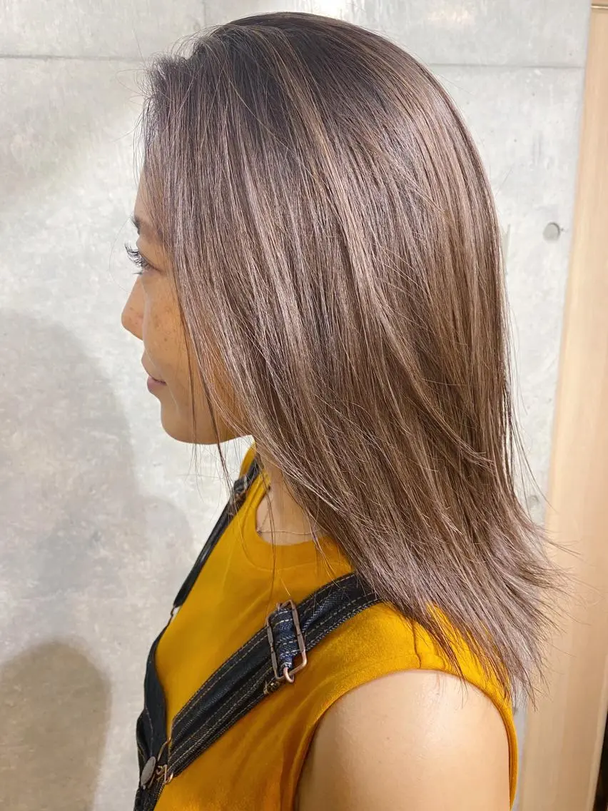 ミディアム カラー ヘアアレンジ アディクシーカラー バレイヤージュ ベージュカラー ブリーチ ブロンド ヘアカラー トリートメント ヘアセット ✨ハイクオリティ✨ 山本香也のヘアスタイル
