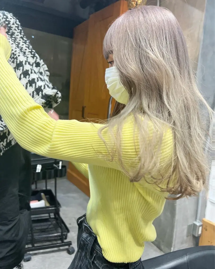 ロング カラー くびれレイヤー/艶 カラー　MADOKAのヘアスタイル