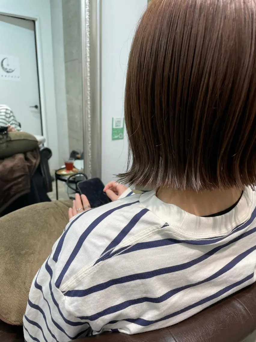 ショート 高山 妃のヘアスタイル