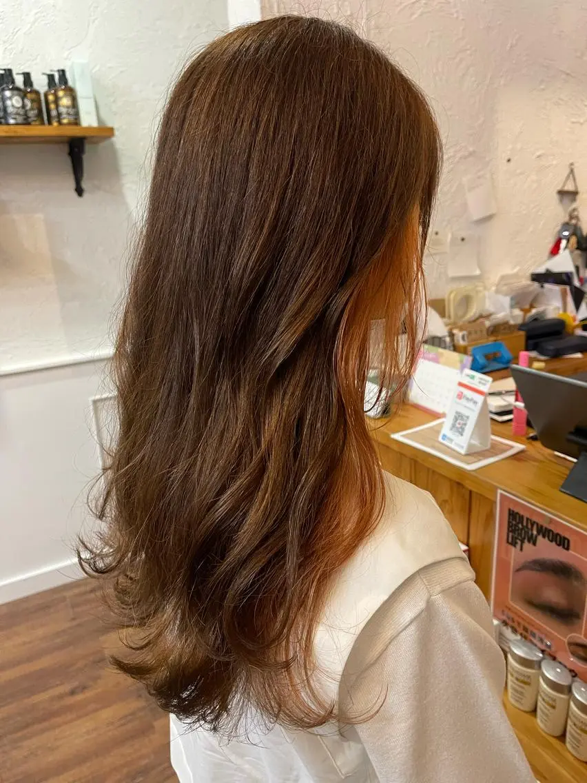 ロング ヘアカラー トリートメント 関根 沙季のヘアスタイル
