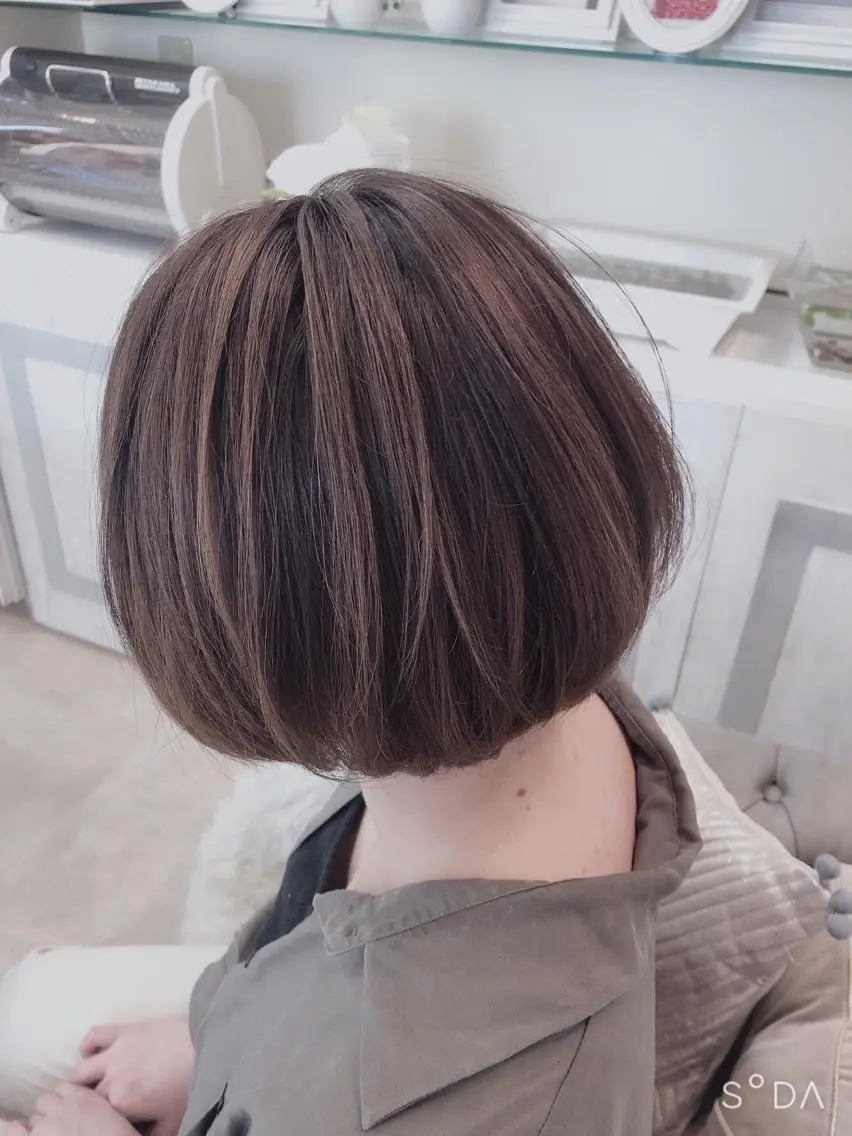 ショート ハイライト GOSSIP信国 瑞絵のヘアスタイル