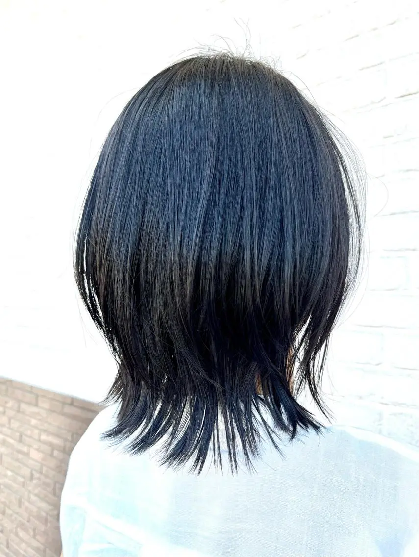 ミディアム 酸性ストレート ツヅキ マスミのヘアスタイル
