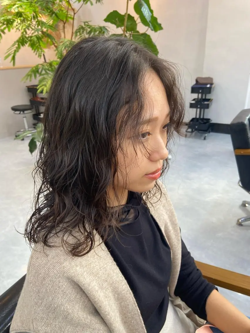 ミディアム パーマ カット パーマ トリートメント 田中 あやなのヘアスタイル