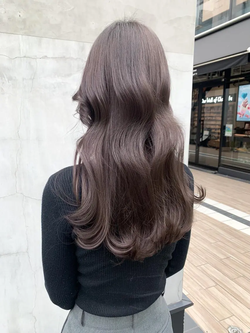 ロング カラー ヘアアレンジ カット ヘアカラー トリートメント yuka .のヘアスタイル