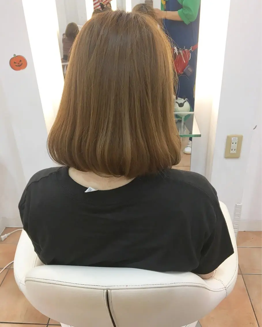 ミディアム カラー 横浜ブリーチムラ直し ハイトーン/ブリーチのヘアスタイル