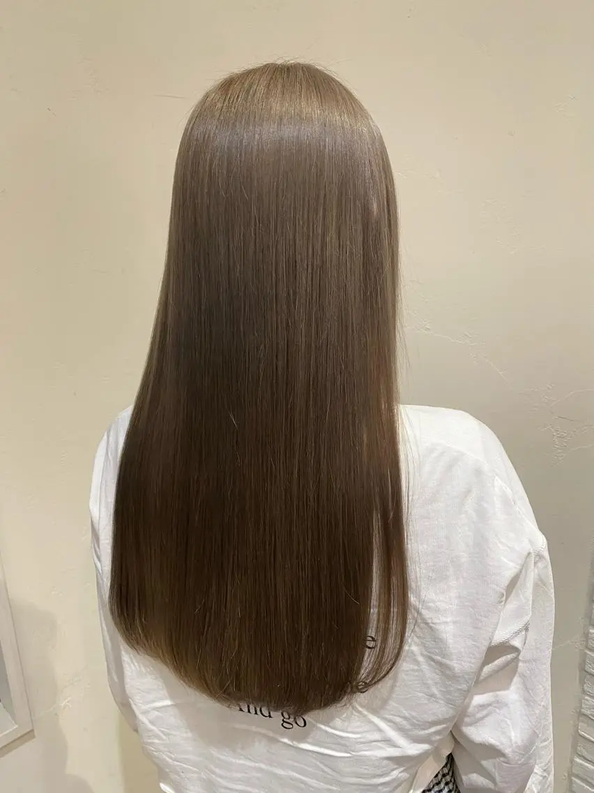 ロング カラー ヘアカラー sayumi 🍒のヘアスタイル
