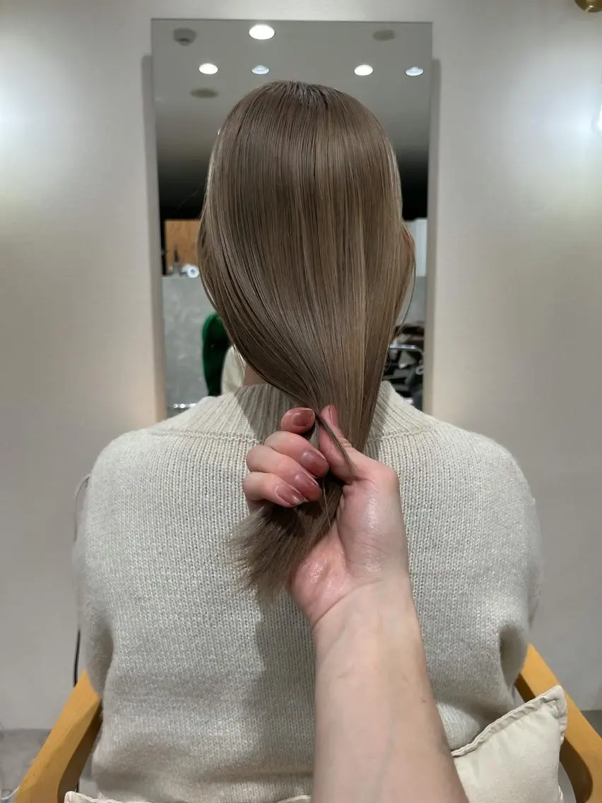 カラー 河原 楓樹のヘアスタイル