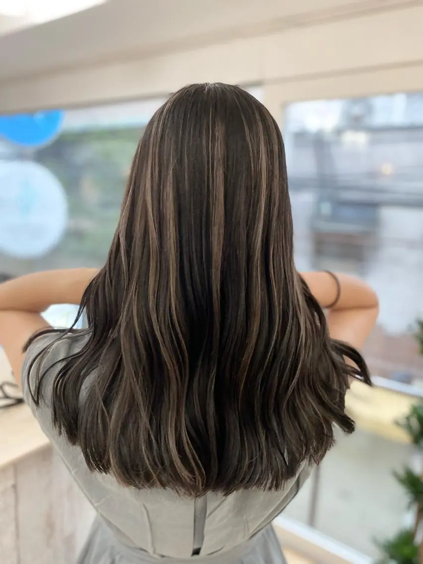 セミロング カラー ヘアアレンジ カット ヘアカラー 久米 治仁のヘアスタイル