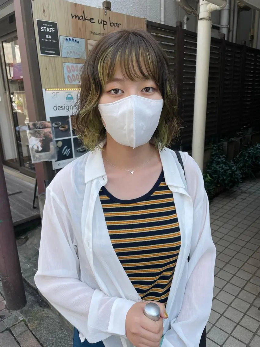 ショート カラー 切りっぱなしボブ 前下がりボブ 透明感カラー デザインカラー インナーカラー 髪質改善 縮毛矯正/ レイヤー/銀座/本木のヘアスタイル