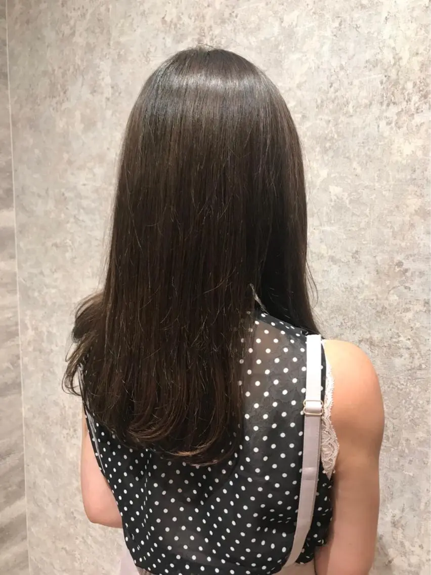 ミディアム カラー グレージュ 🫟Blanco🫟 Color&Careのヘアスタイル