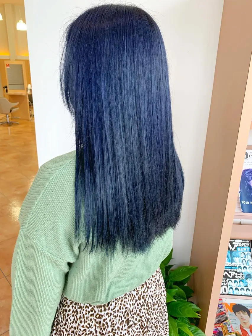 ロング カラー ブルーカラー ネイビーカラー ヘアカラー karen ☺︎のヘアスタイル