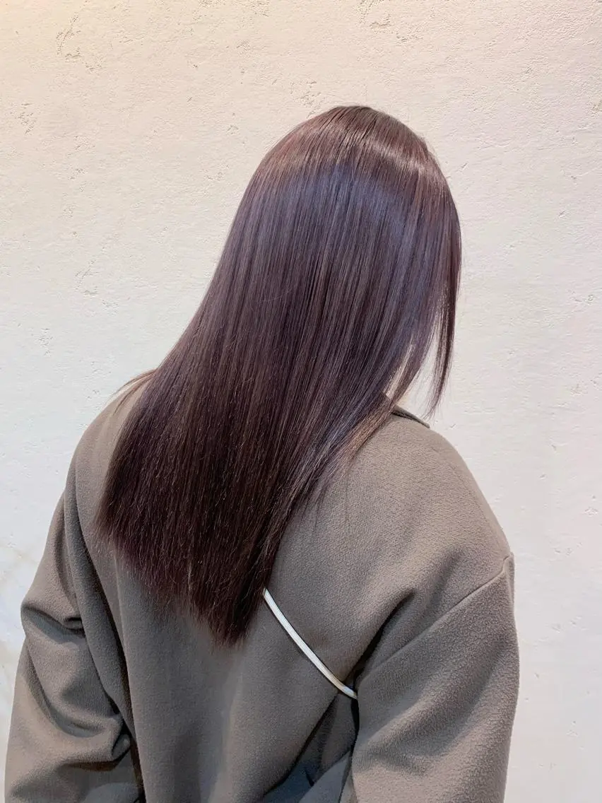 ロング カラー メンズ グレージュ ラベンダーカラー ラベンダーグレージュ ラベンダーグレー 落合希 Olivebeigeのヘアスタイル