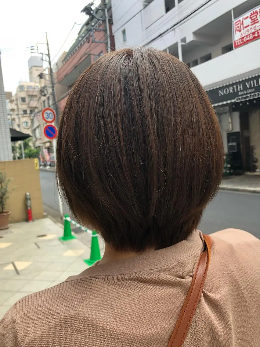 ショート カット 縮毛矯正 阿部 美咲のヘアスタイル