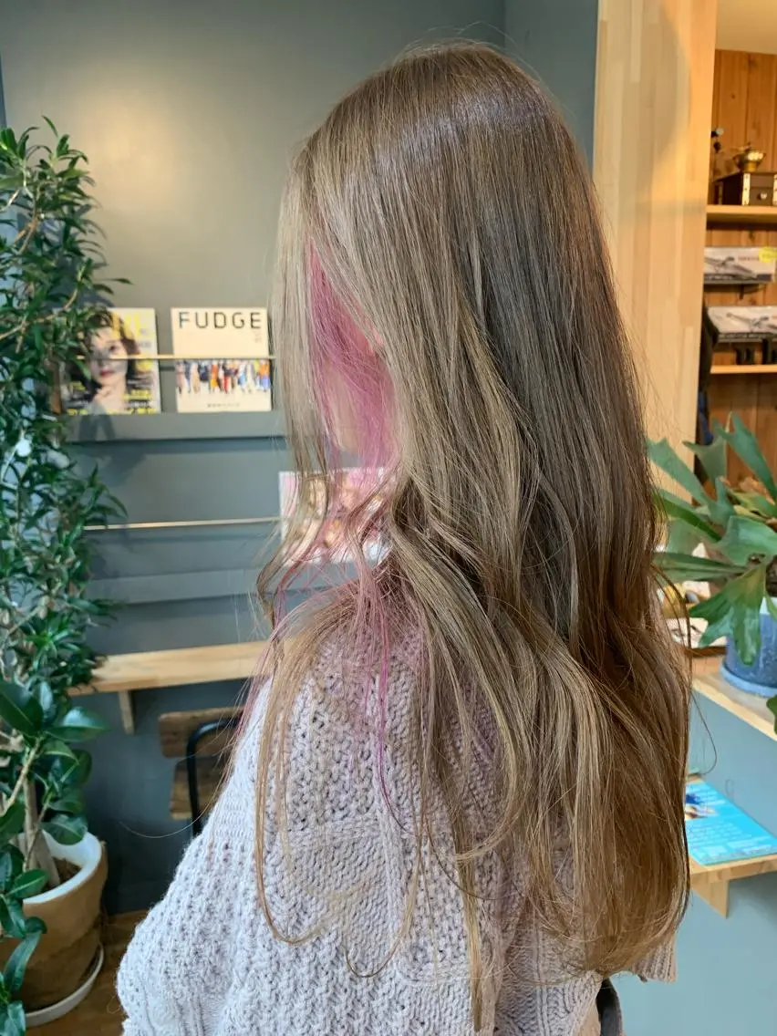 ロング カラー ヘアアレンジ 成人式 Loa misakiのヘアスタイル