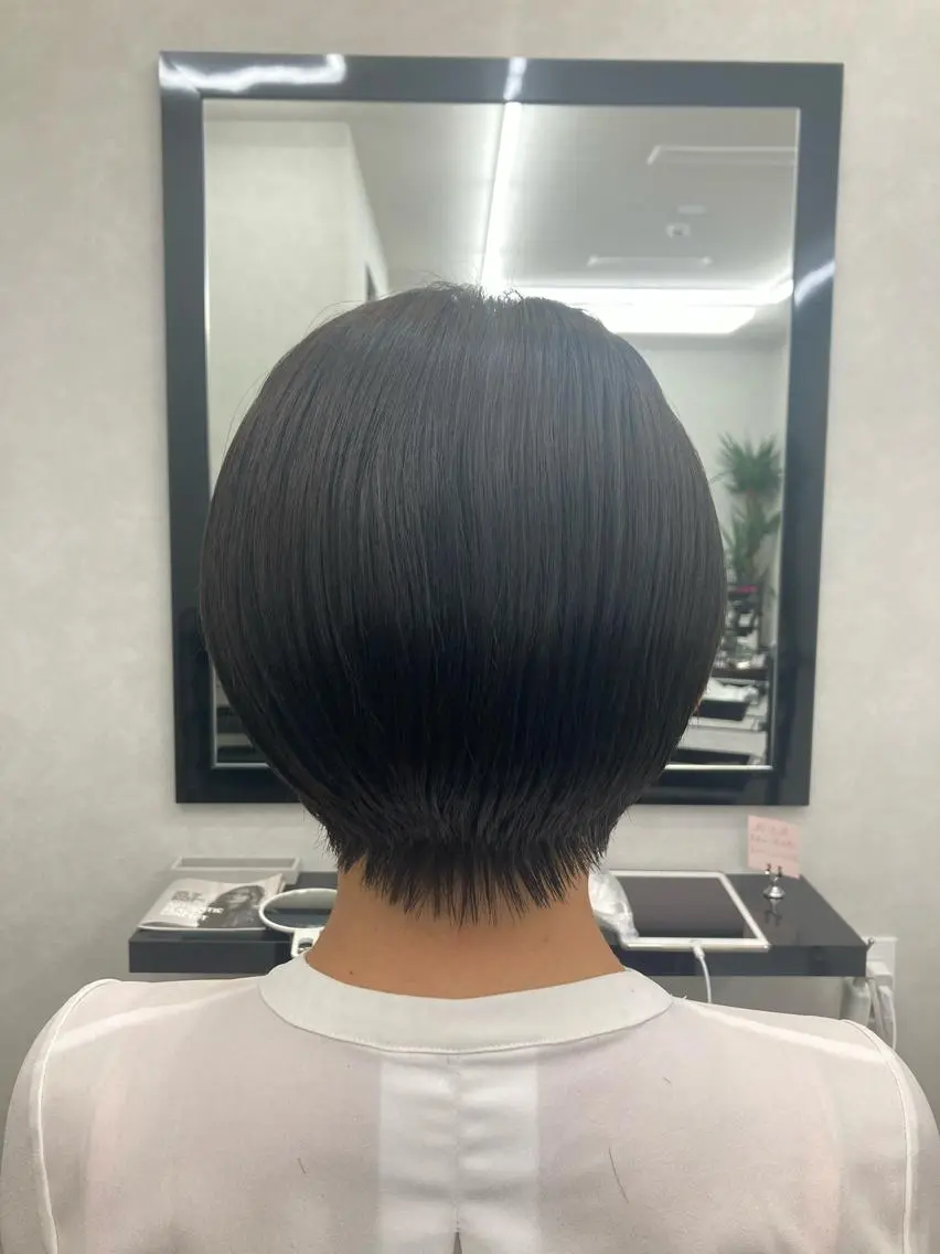 ショート カット トリートメント 鈴木 翔偉のヘアスタイル