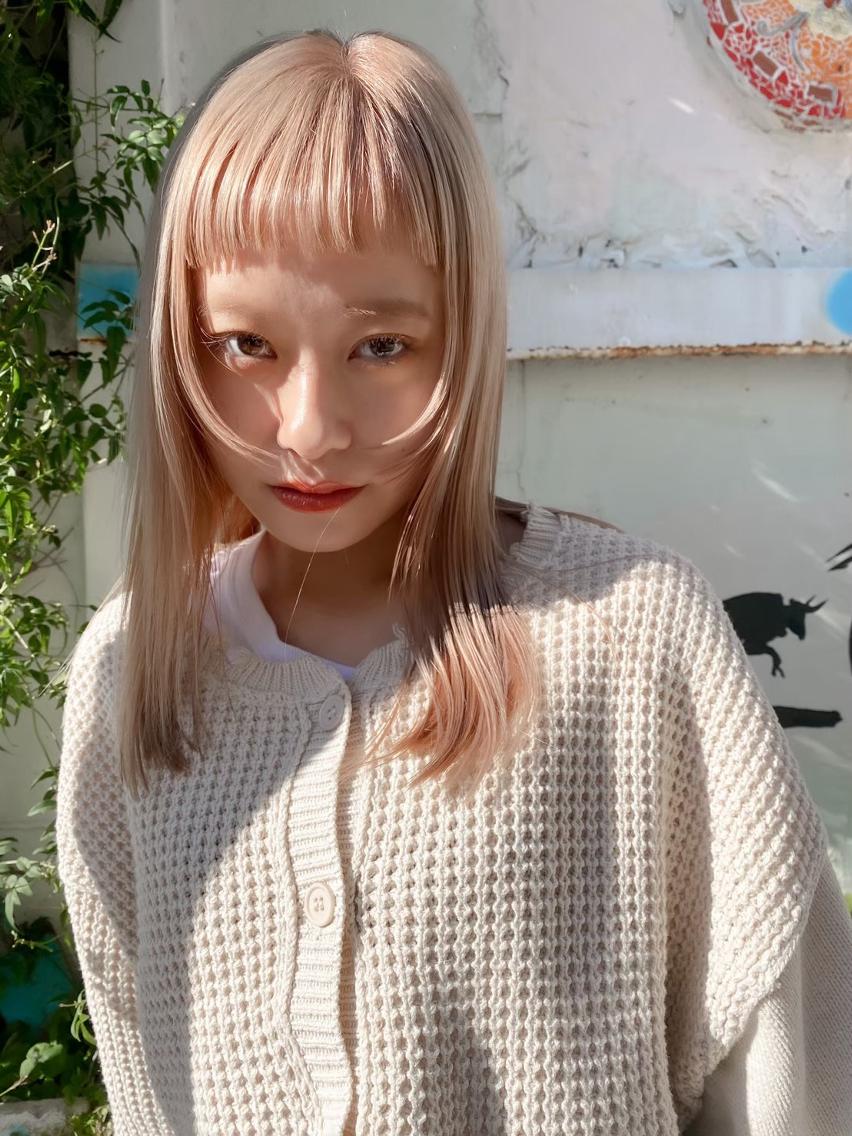 ミディアム カラー ヘアアレンジ ミディアムパーマ アクアカラー ダブルカラー グラデーションカラー ハイライトカラー 💝髪質改善💝_ chlom🌸春🌸のヘアスタイル