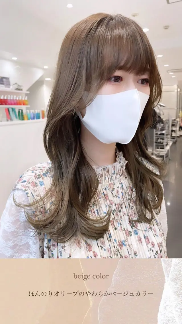 セミロング カラー ベージュカラー オリーブベージュ BiBi 武田 あやのヘアスタイル