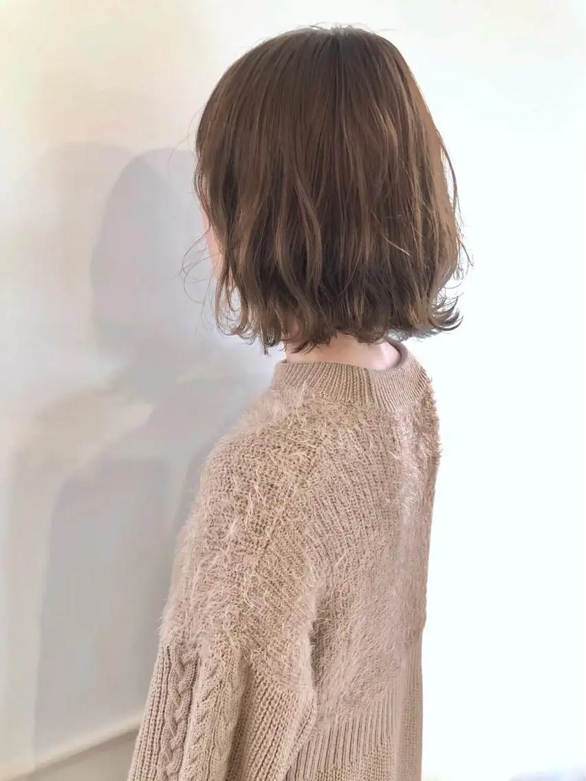 ミディアム Okamura Chisatoのヘアスタイル