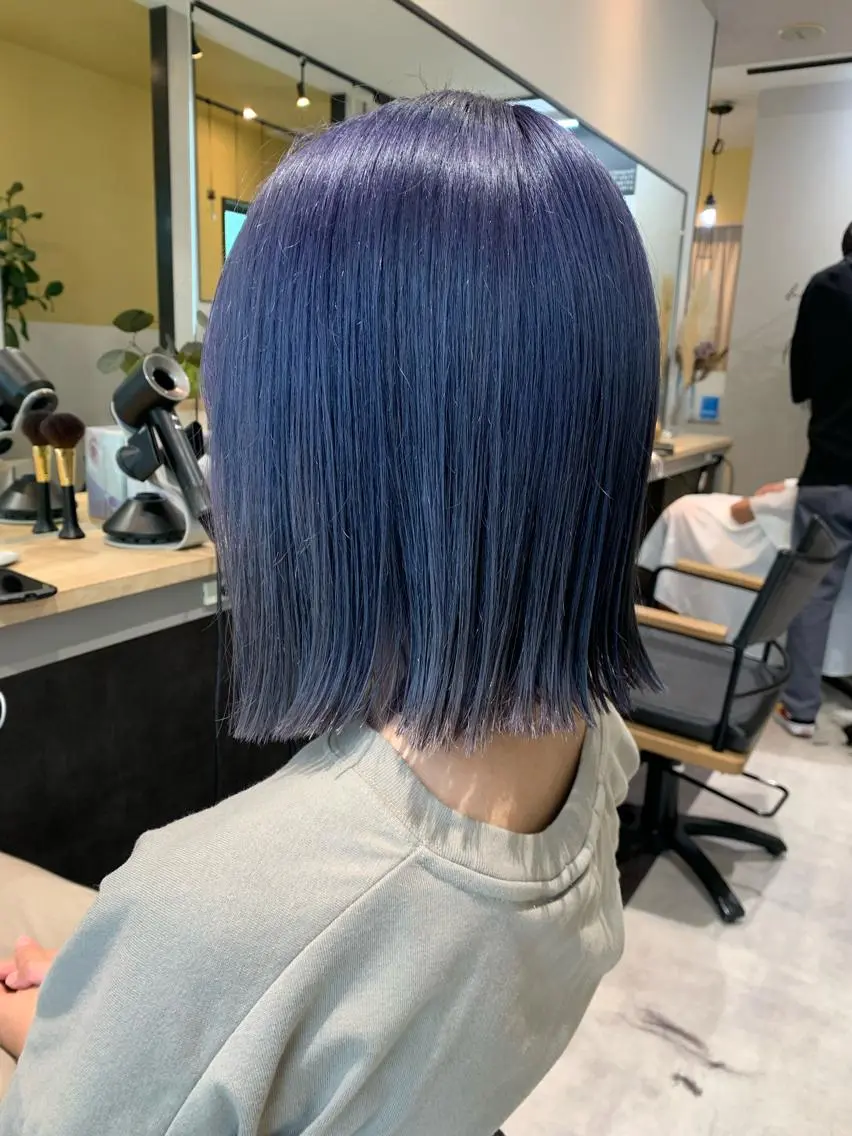 ショート カラー ブリーチ ブルーカラー ブルーラベンダー ラベンダーカラー カット ヘアカラー トリートメント hubhair レイヤー/透明感のヘアスタイル