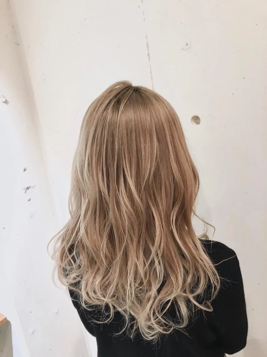 セミロング カラー パーマ ヘアアレンジ バレイヤージュ ベージュカラー ブリーチ ケアブリーチ 透明感カラー 【ツヤ髪美容師】 ツダケイスケのヘアスタイル