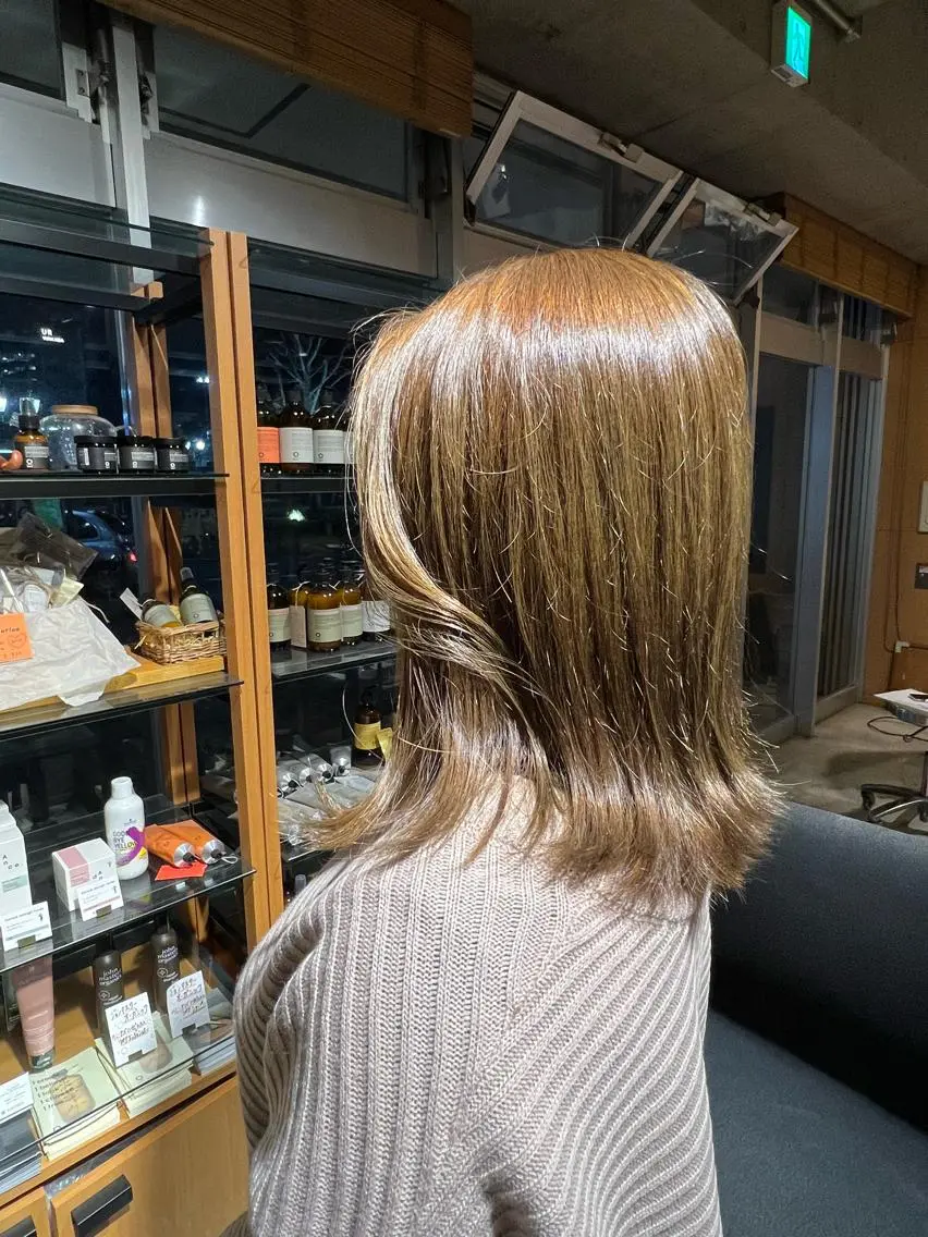 ミディアム カラー ヘアアレンジ アッシュ 渡部 彩花のヘアスタイル