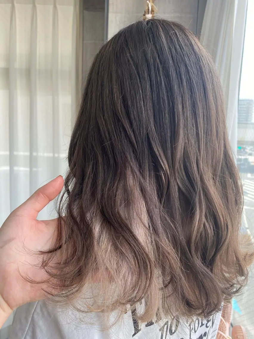 セミロング カラー 髪質改善💓艶髪💓 暖色💗加藤あゆみのヘアスタイル