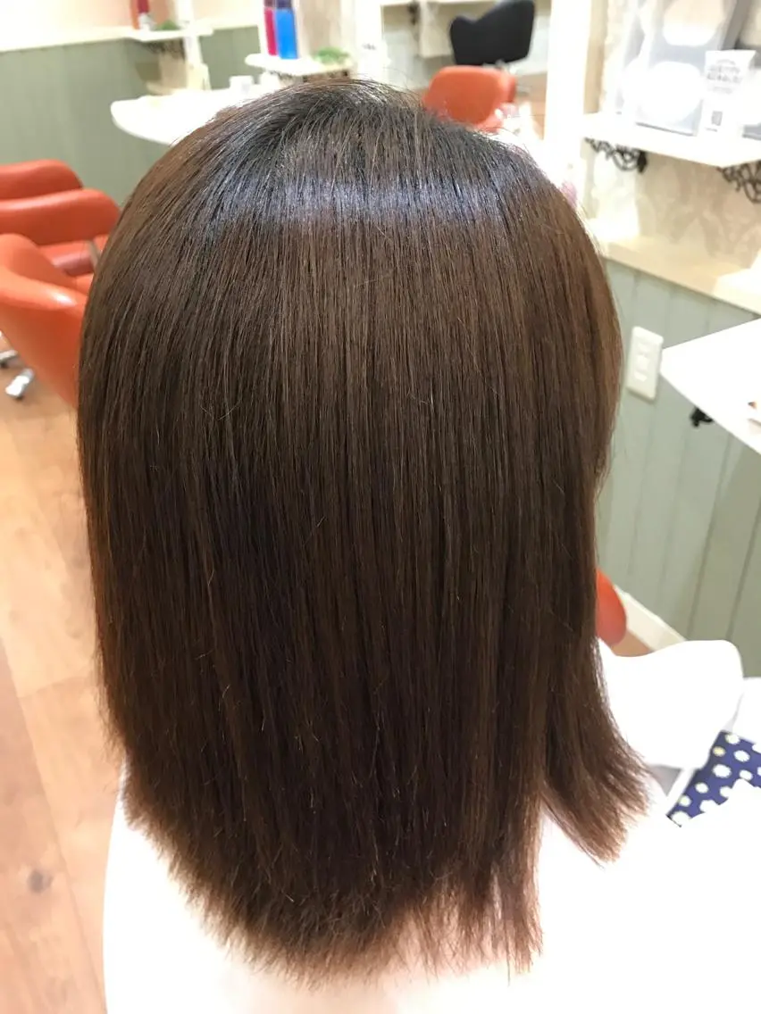 ミディアム 夜の縮毛矯正 服部 日出登のヘアスタイル