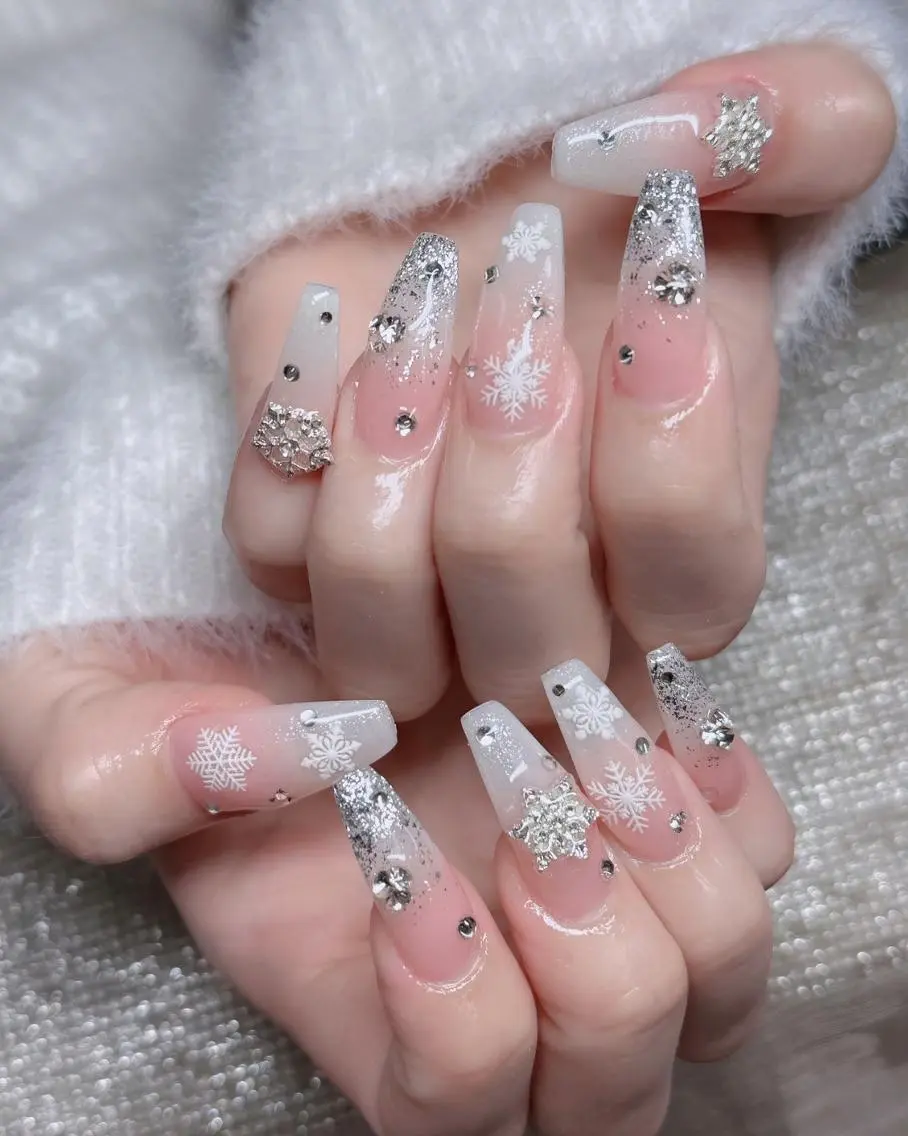 ネイル フレンチネイル ジェルネイル ハロウィン 韓国ネイル マグネットネイル ハンドネイル Hbaby nailのネイルデザイン
